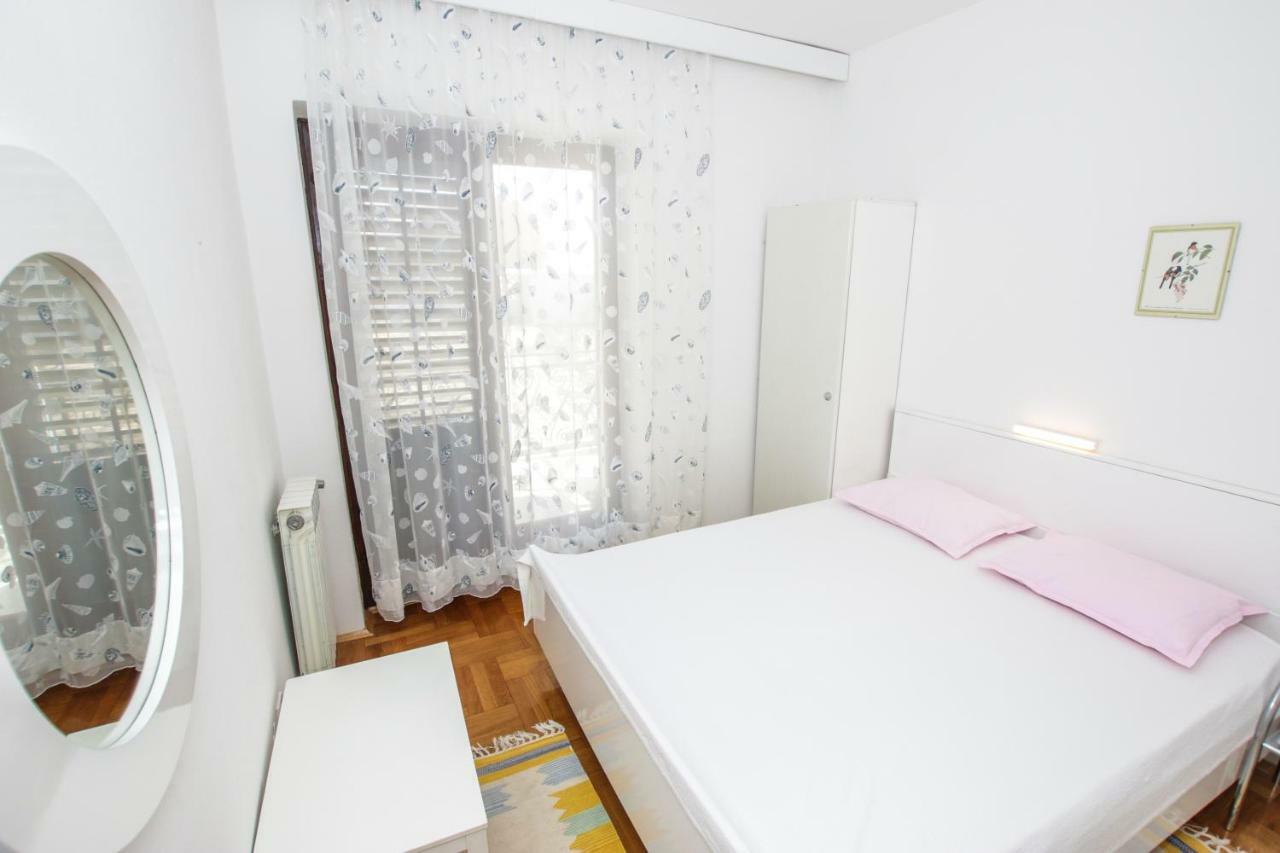 Apartmani Janja Porec Bagian luar foto