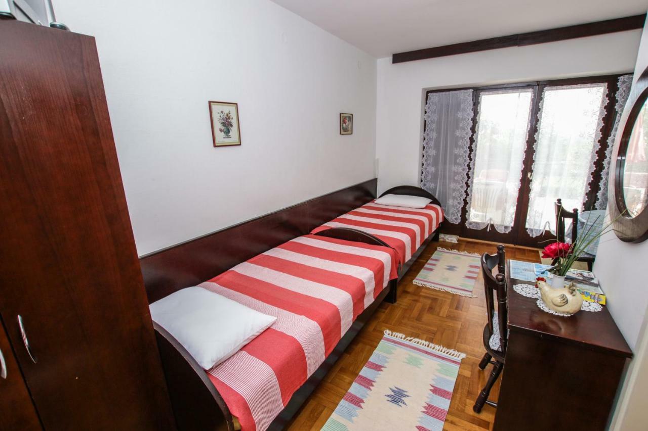 Apartmani Janja Porec Bagian luar foto
