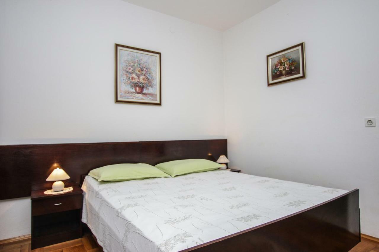 Apartmani Janja Porec Bagian luar foto