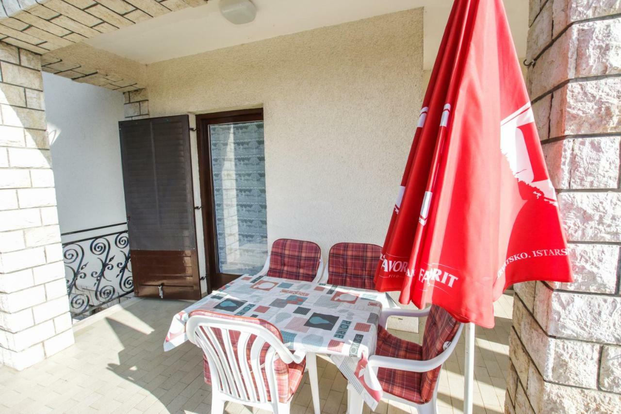 Apartmani Janja Porec Bagian luar foto