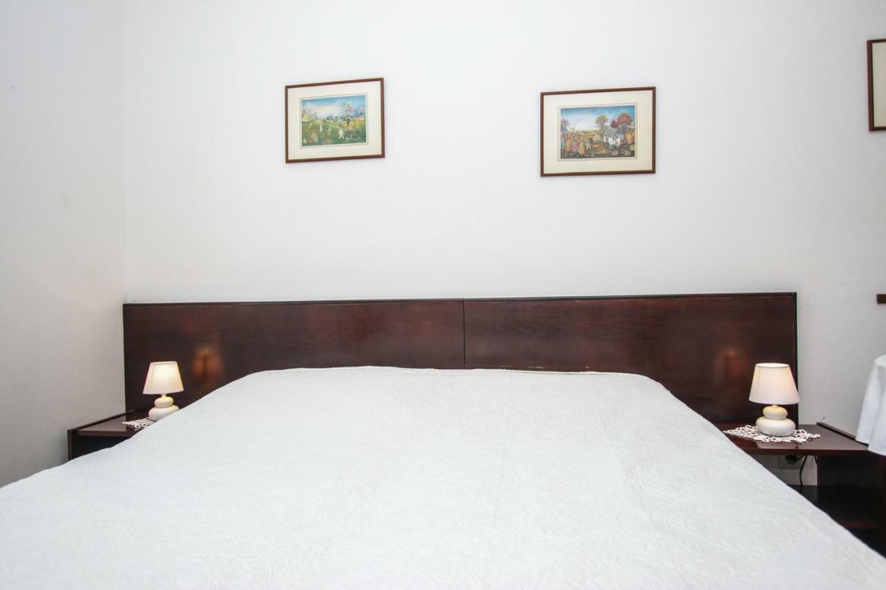 Apartmani Janja Porec Bagian luar foto
